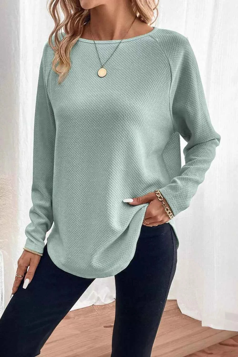 Round Neck Raglan Sleeve Blouse