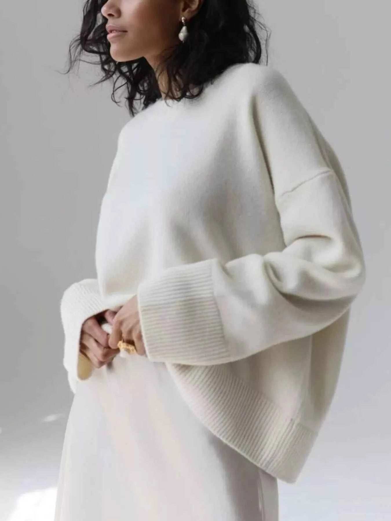 Ribbed Hem Round Neck Sweater