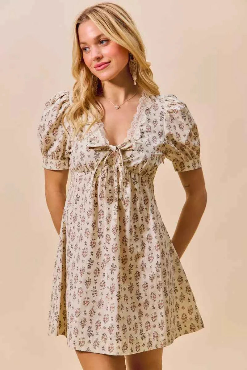 SO ME Floral Print Lace Trim Short Sleeves Mini Dress
