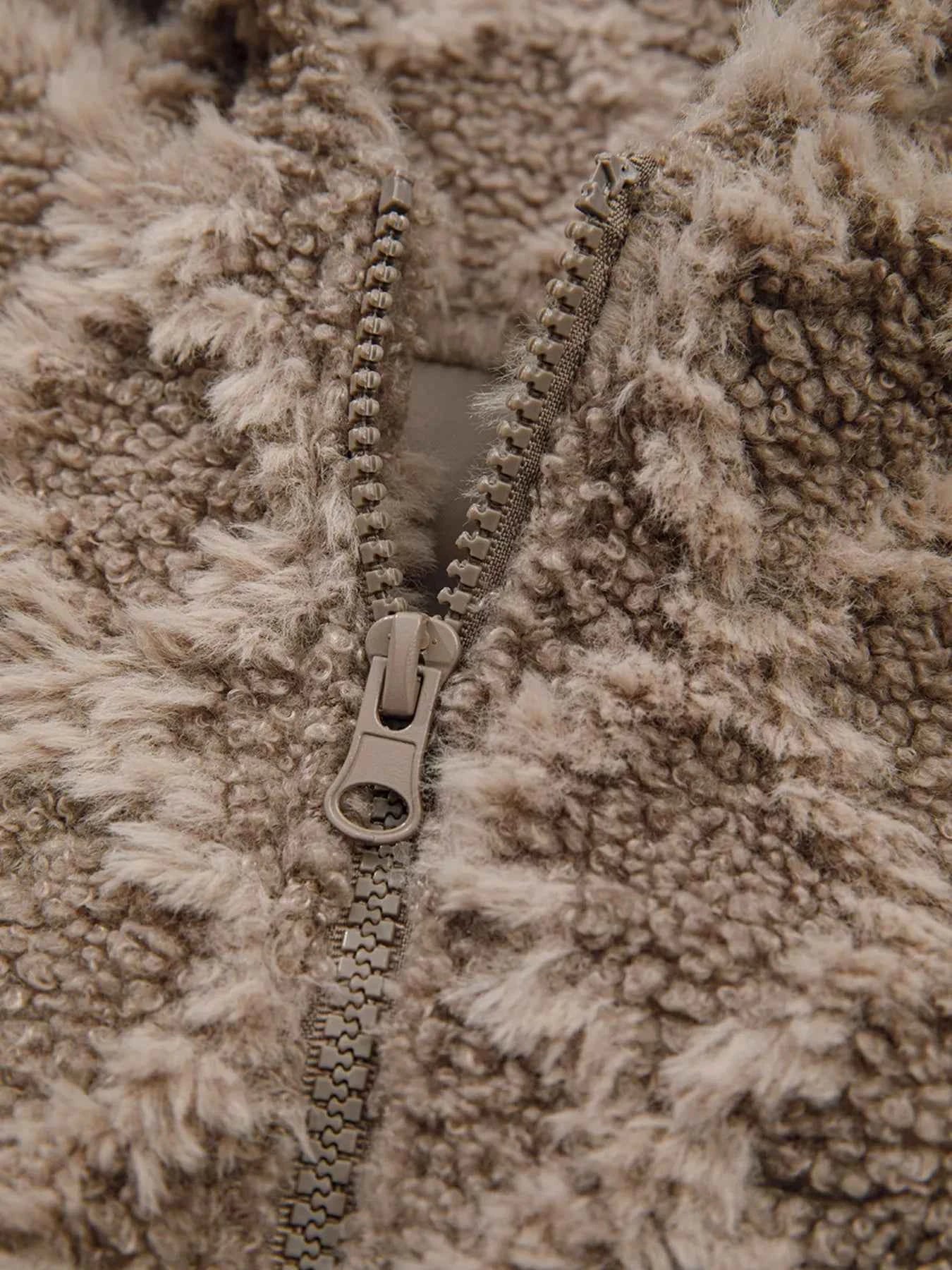 Sherpa Rhombus Zip Up Side Pocket Hooded Jacket