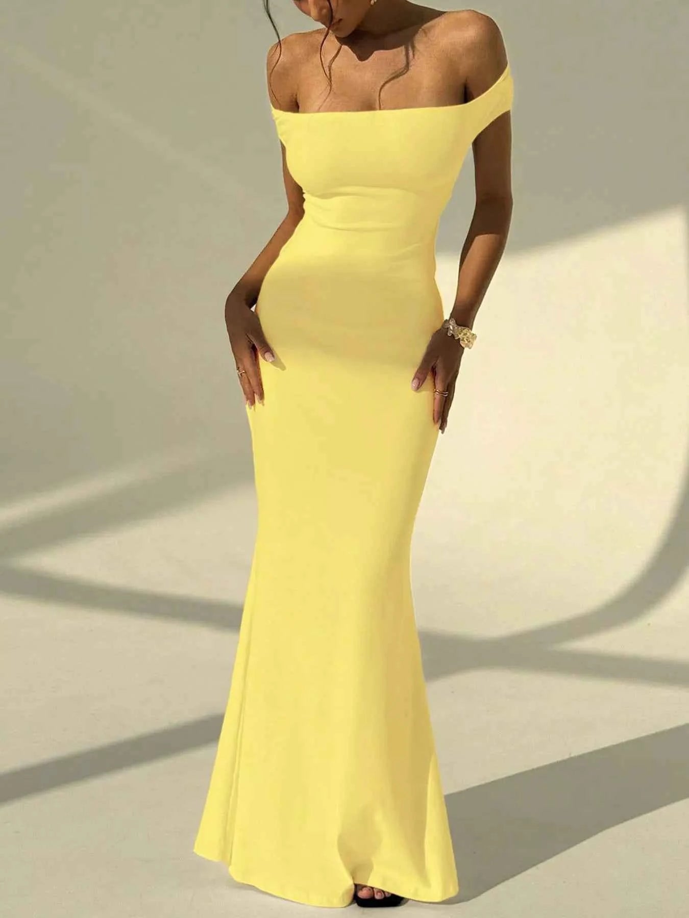 Backless Off-Shoulder Bodycon Mermaid Maxi Dress