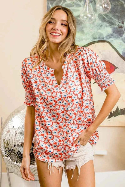 BiBi Floral Jqd Smoked Puff Sleeves V Neck Top