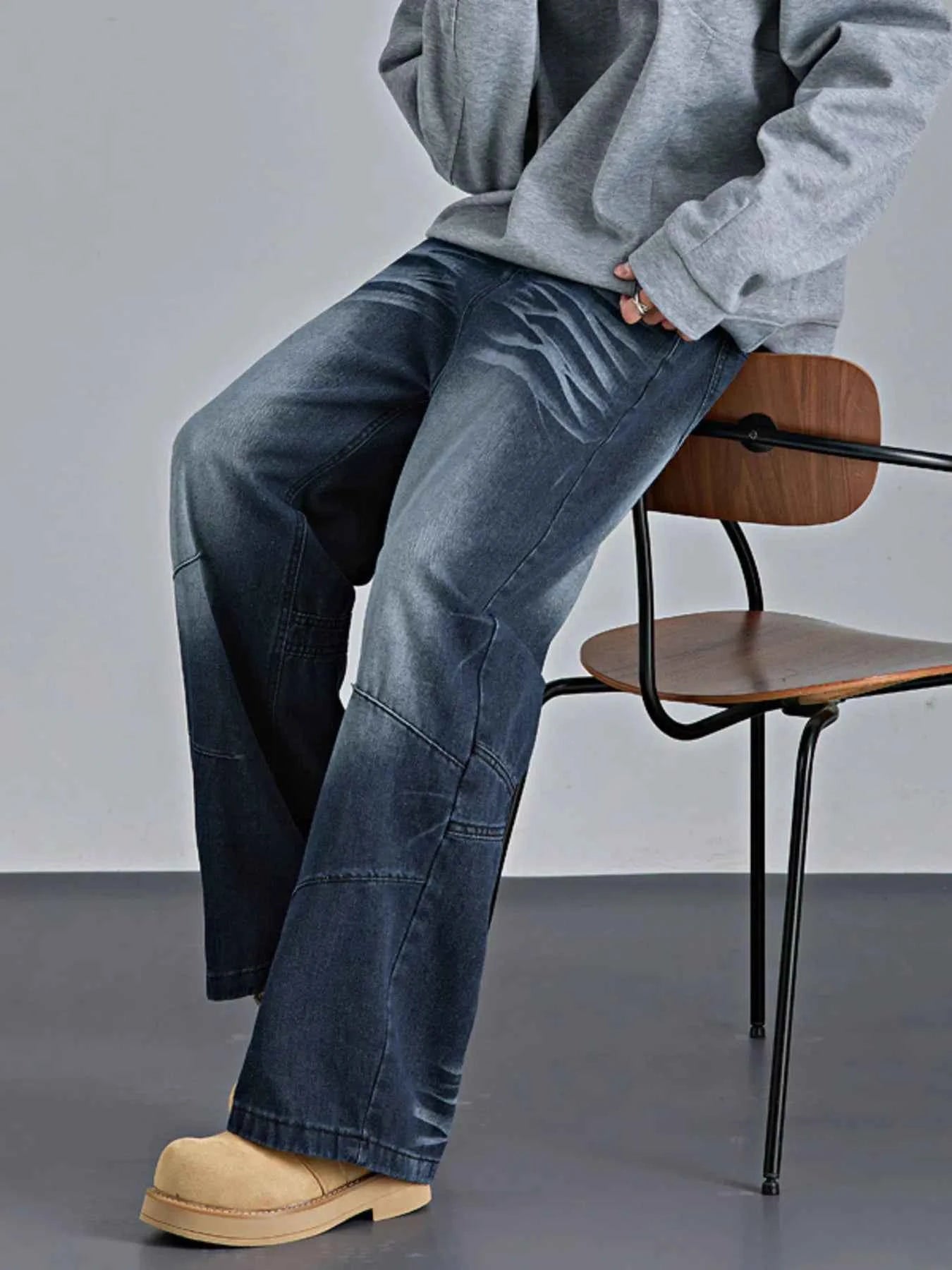 Men's Vintage Wash Wide Leg Jeans