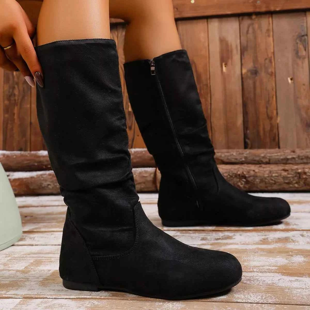 Round Toe Side Zip Boots
