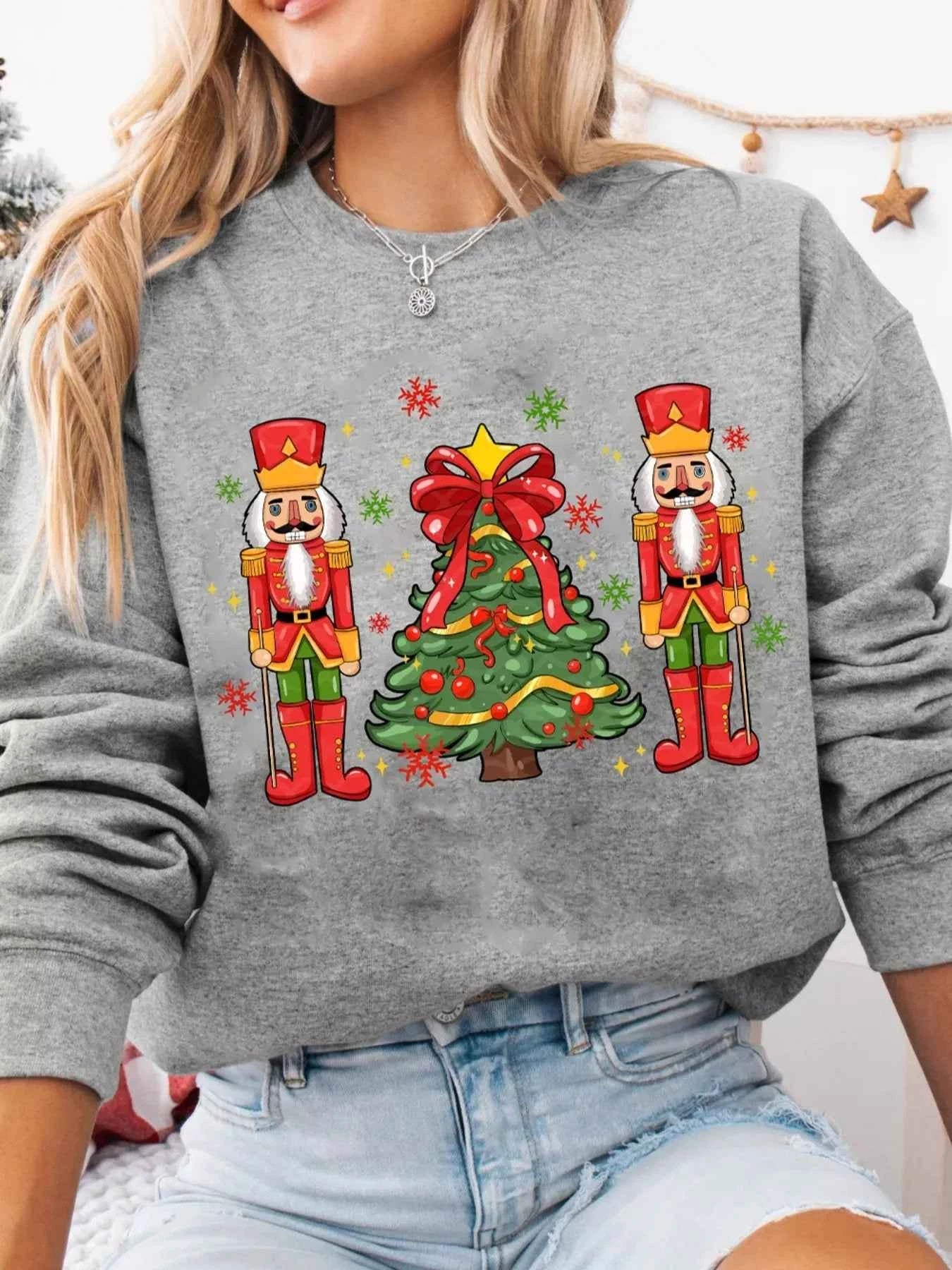 Christmas Nutcracker Men Guard Graphic Pullover Sweatshirt