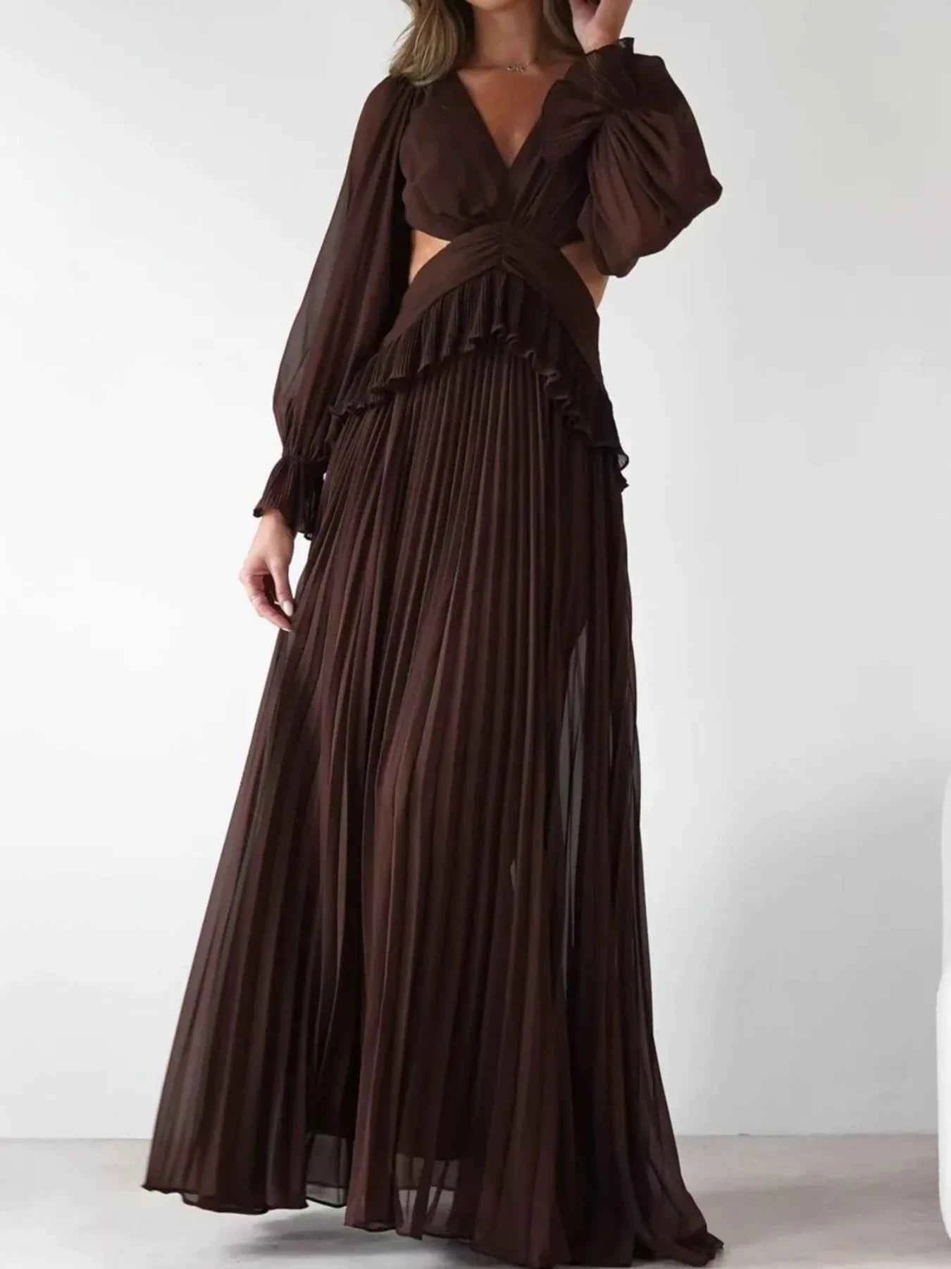 Backless Pleated Long Sleeve Maxi Dress