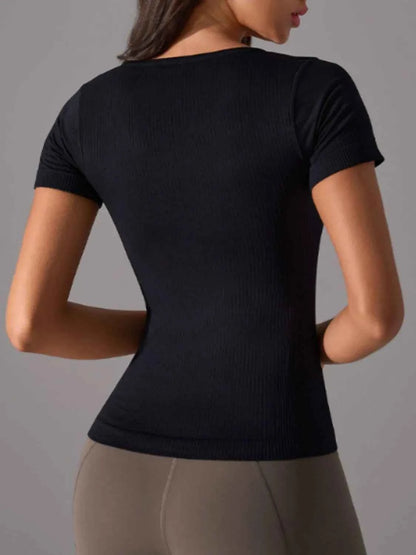 Square Neck Active T-Shirt with Detachable Chest Pads