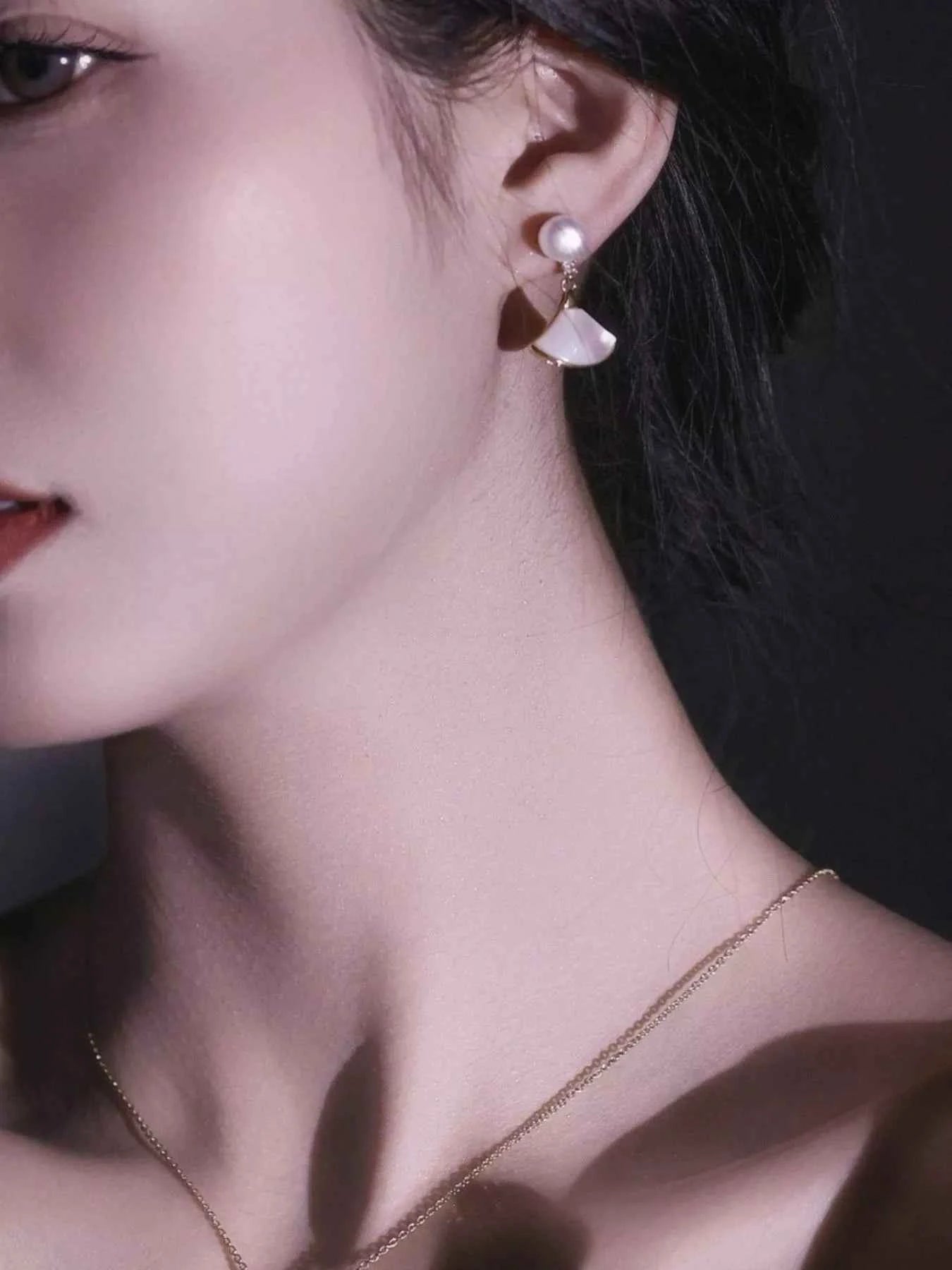 Fan-Shaped Pearl Drop Earrings