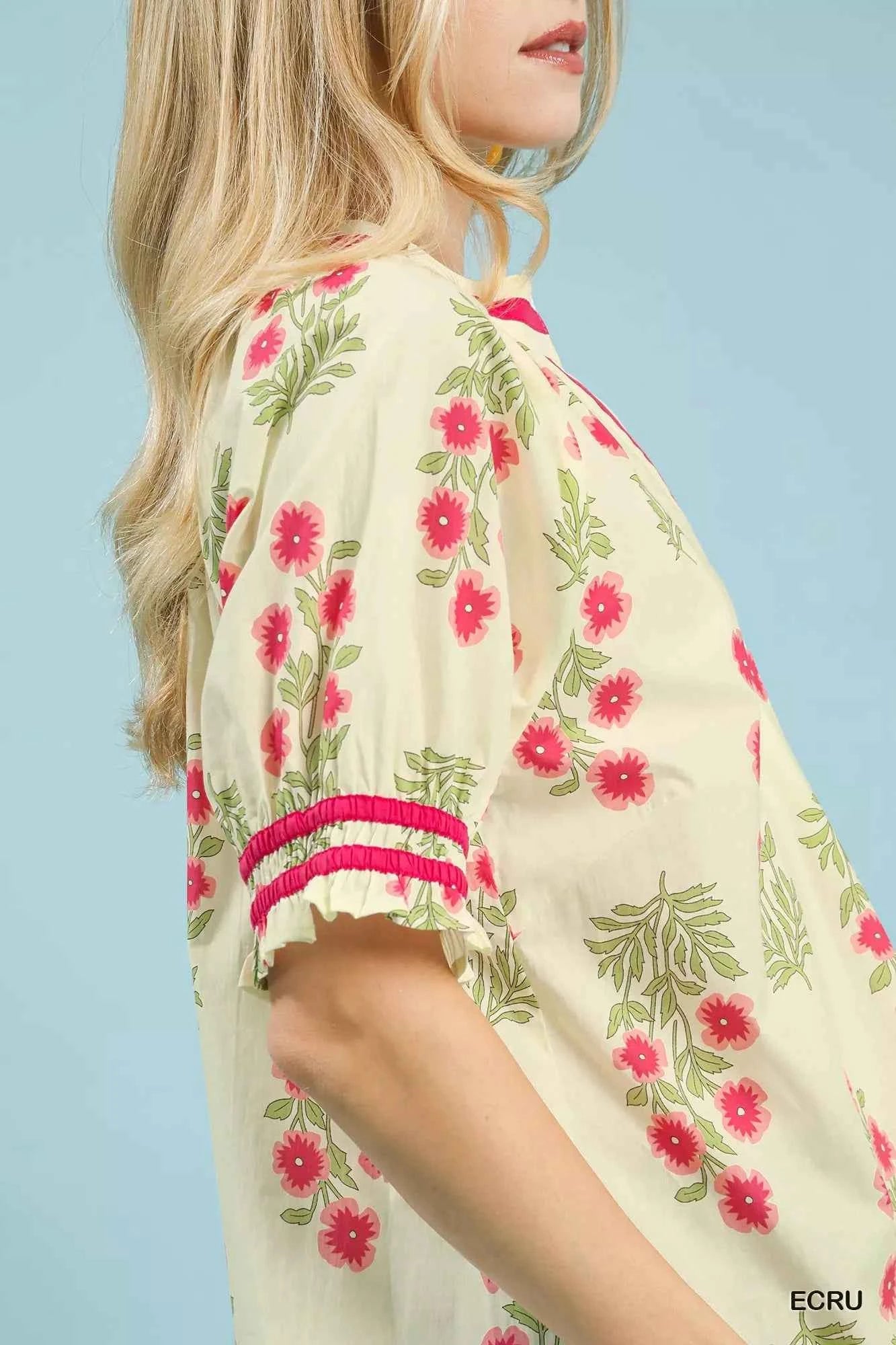 Umgee Floral V-Neck Puff Sleeve Top