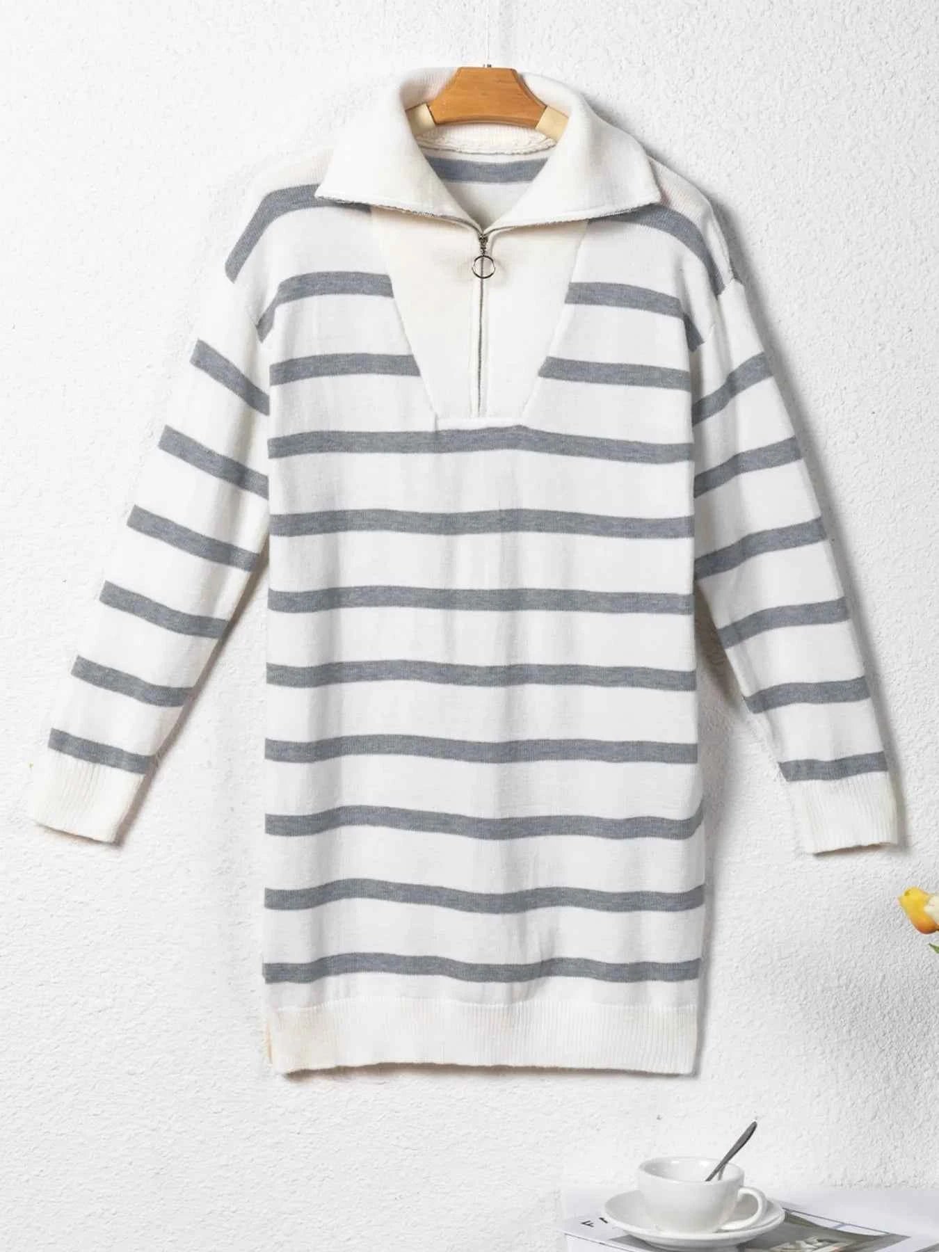 Striped O-ring Zip Collared Loose Sweater Mini Dress