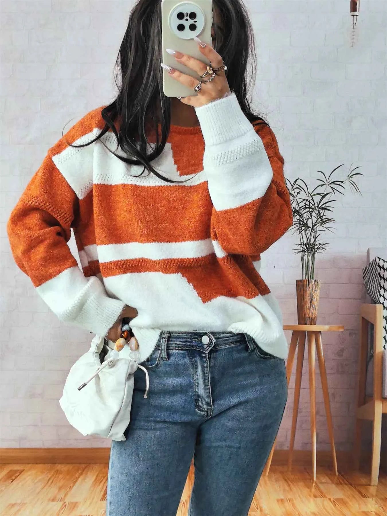 Color Block Round Neck Sweater