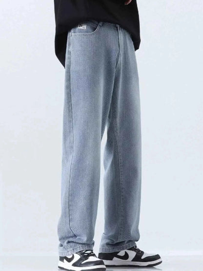 Men's Relaxed Fit Straight Leg Jeans